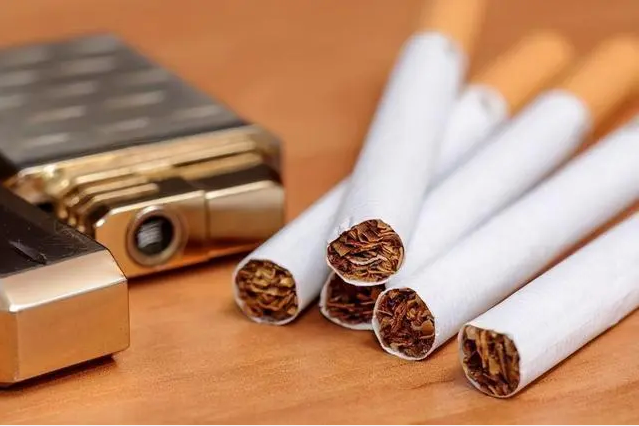 英国工党支持禁烟计划