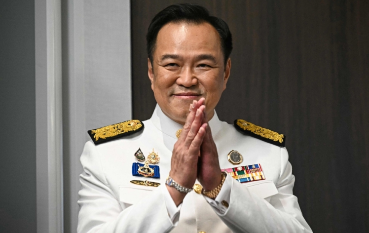 泰国大麻巨头阿努廷正式就任总理